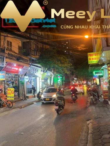 Bán nhà mặt tiền nằm tại Đường Nguyễn Huy Tưởng, Hà Nội vào ở ngay giá thương mại chỉ 11 tỷ dt 47 m2 căn nhà gồm 4 PN-01