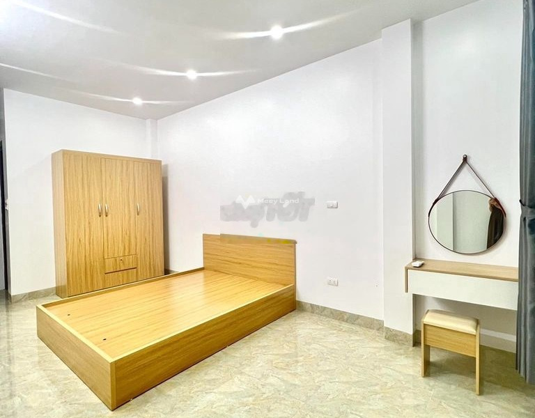 Cho thuê nhà vị trí đặt tọa lạc tại Kim Mã, Ba Đình, giá thuê bất ngờ chỉ 4.5 triệu/tháng có một diện tích sàn 35m2, ngôi nhà bao gồm có 1 phòng ngủ-01