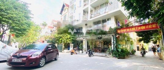 Bán nhà vị trí thuận tiện Âu Cơ, Hà Nội bán ngay với giá mua liền từ 23 tỷ diện tích 80m2 hướng Tây - Nam tổng quan trong ngôi nhà gồm 29 phòng ngủ-03