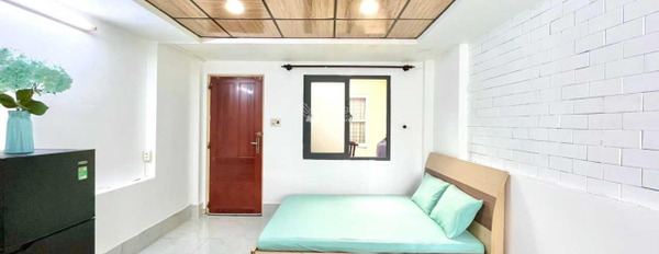 Phan Đăng Lưu, Hồ Chí Minh diện tích 25m2 1 phòng ngủ cho thuê phòng trọ căn phòng có nội thất tinh xảo Đầy đủ, 1 WC vị trí trung tâm-02