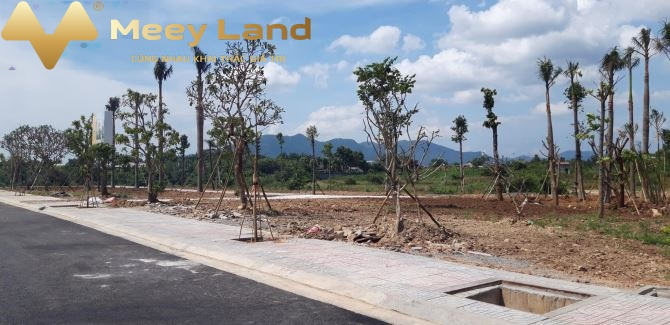 Bán đất vị trí mặt tiền gần Đà Lạt, tỉnh Lâm Đồng
