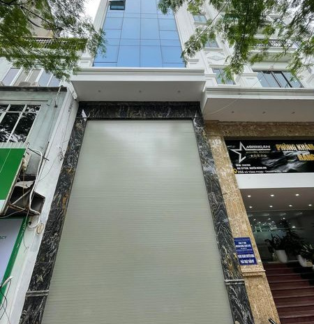 Bán nhà mặt phố Hoàng Ngân - trung tâm Cầu Giấy - 9 tầng thang máy mới tinh