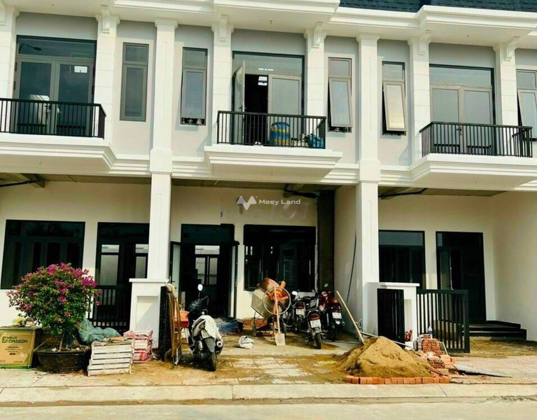 Bán nhà ở có diện tích 80m2 bán ngay với giá cực sốc 3.2 tỷ vị trí mặt tiền nằm ở Hưng Long, Bình Chánh-01