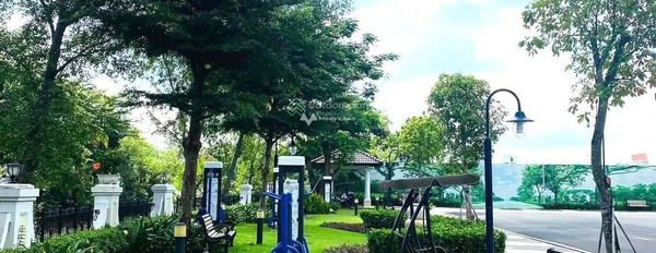 4 PN, bán biệt thự toàn bộ khu vực có diện tích 90m2 bán ngay với giá mua liền chỉ 16.4 tỷ gần Thủ Đức, Hồ Chí Minh, hướng Đông - Nam-02