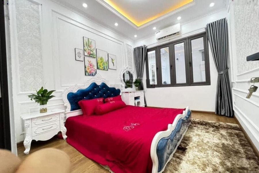 DT 36m2 bán nhà ở vị trí hấp dẫn Trần Bình, Hà Nội ngôi nhà gồm có 5 phòng ngủ vị trí thuận lợi-01