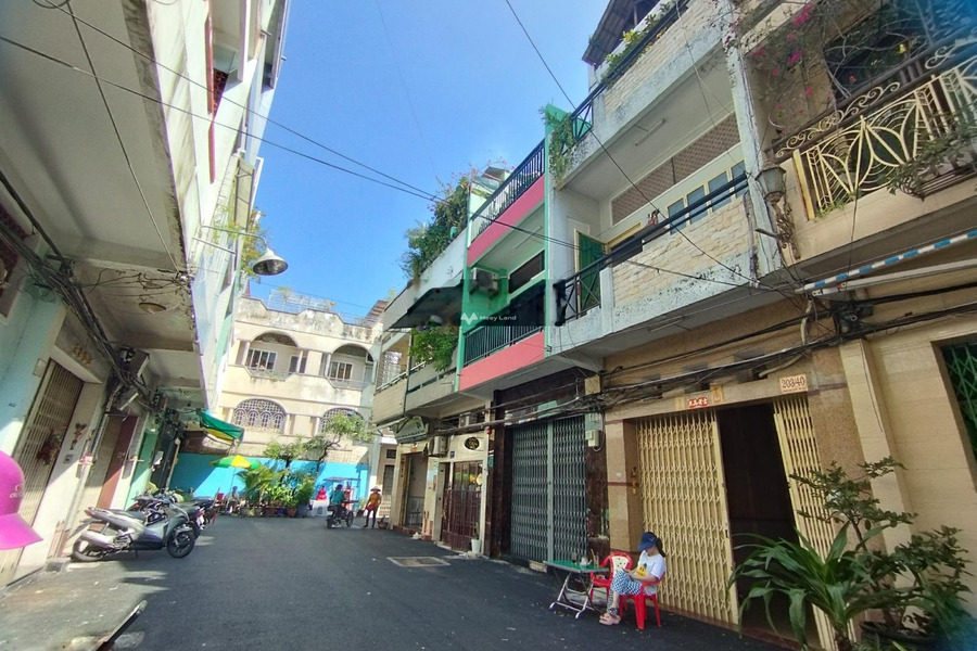Bán nhà vị trí đẹp ngay Phan Văn Khỏe, Hồ Chí Minh bán ngay với giá chốt nhanh chỉ 9.8 tỷ có diện tích rộng 80m2 ngôi nhà bao gồm có 3 PN-01