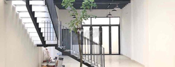 Giá thuê hiện tại 18 triệu/tháng cho thuê sàn văn phòng vị trí thuận lợi tọa lạc ở Nguyễn Bình, Hồ Chí Minh diện tích rộng 200m2-03