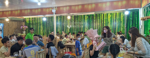 Siêu gấp cho thuê cửa hàng có diện tích khoảng 400m2 tọa lạc ở Nguyễn Duy Trinh, Quận 2 thuê ngay với giá cực rẻ 60 triệu/tháng-02