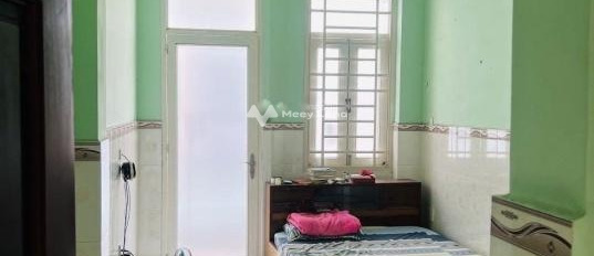 Trong nhà gồm có 2 phòng ngủ bán nhà bán ngay với giá công khai chỉ 5.9 tỷ diện tích chuẩn 32m2 vị trí tiện lợi ngay tại Nguyễn Cảnh Chân, Hồ Chí Minh-03