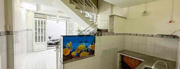 Diện tích rộng là 40m2, cho thuê nhà ở vị trí mặt tiền tại Bình Trị Đông, Hồ Chí Minh, ngôi nhà này có 2 PN, 2 WC gọi ngay!-02