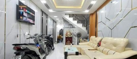Bán nhà diện tích khoảng 52m2 vị trí đẹp tọa lạc ở Quận 4, Hồ Chí Minh tổng quan căn này 3 phòng ngủ, 2 WC-03