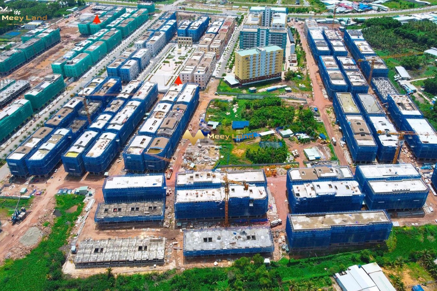 5.8 tỷ, bán liền kề diện tích chung quy 108 m2 vị trí tiện lợi ngay tại An Thới, Phú Quốc giá có thể fix-01