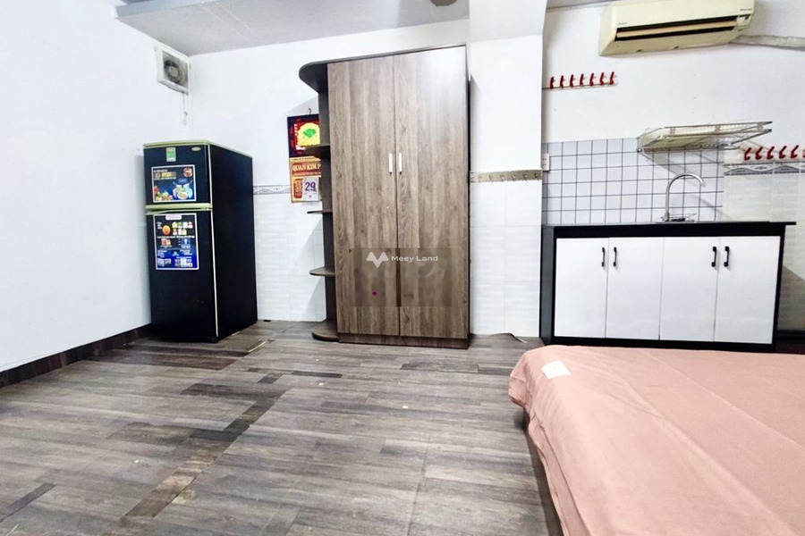 Căn hộ bao gồm có 1 phòng ngủ, cho thuê căn hộ vị trí tốt tại Đỗ Thừa Tự, Tân Phú, 1 WC cảm ơn bạn đã đọc tin-01