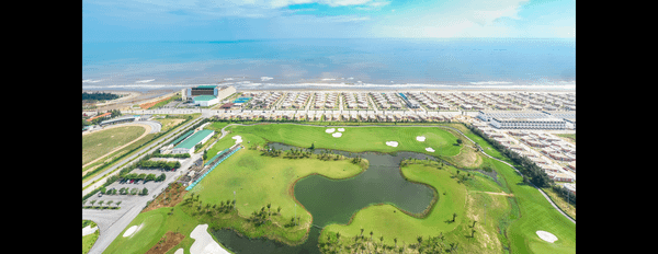Biệt thự đơn lập sở hữu sân golf 2 tầng view biển giá tốt nhất Việt Nam-03