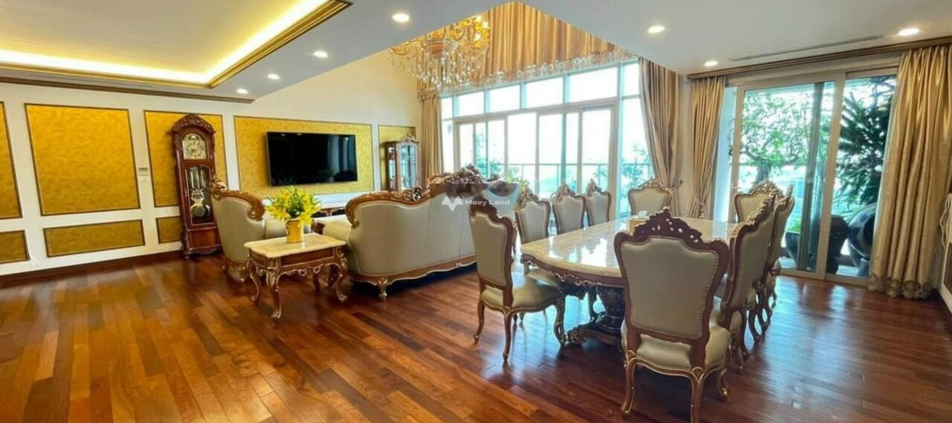 Cần bán nhà ở vị trí mặt tiền ngay ở Ba Đình, Hà Nội bán ngay với giá êm chỉ 18.9 tỷ có diện tích rộng 60m2 liên hệ ngay để được tư vấn