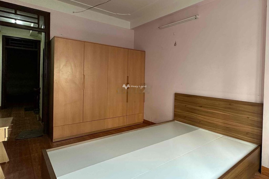Với diện tích tiêu chuẩn 48m2, cho thuê nhà ở vị trí tốt tại Phương Canh, Hà Nội, tổng quan nhà thì gồm có 5 phòng ngủ, 3 WC bãi đậu xe rộng-01