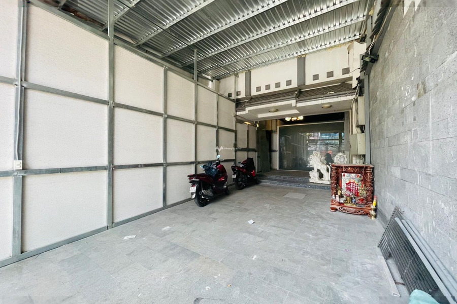 Diện tích 75m2 cho thuê cửa hàng mt 5 mét vị trí nằm trên Nguyễn Văn Cừ, Hồ Chí Minh thuê ngay với giá tốt 28 triệu/tháng, 1 WC giá có thể fix-01