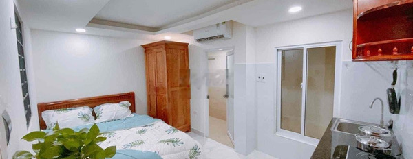 Nhượng căn studio nội thất cơ bản ngay khu chế xuất Tân Thuận Quận 7 -02
