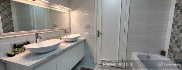 Chung cư 3 PN, cho thuê căn hộ mặt tiền tọa lạc tại Nguyễn Công Hoan, Ngọc Khánh, tổng quan căn hộ này thì có 3 phòng ngủ, 2 WC hỗ trợ pháp lý-03