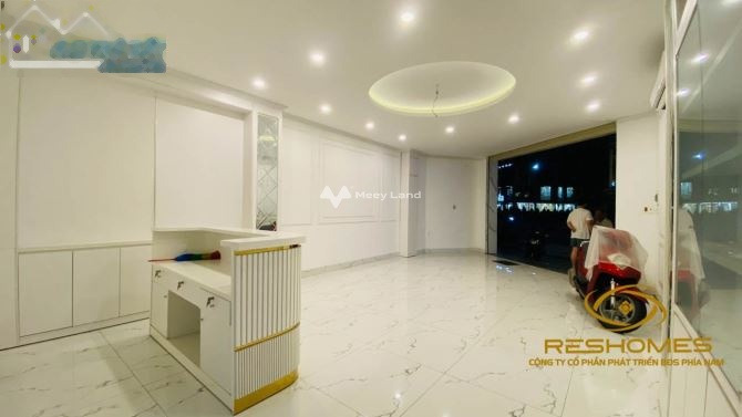 Nhà có 2 phòng ngủ, cho thuê nhà, giá thuê siêu mềm từ 25 triệu/tháng diện tích tổng là 108m2 vị trí mặt tiền tọa lạc ngay ở Biên Hòa, Đồng Nai-01