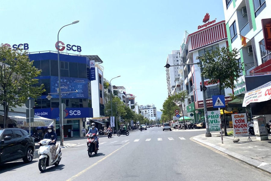 Cần gom tiền vốn bán nhà diện tích 259m2 giá bán chính chủ chỉ 38 tỷ vị trí đặt tọa lạc ngay tại Nha Trang, Khánh Hòa hướng Đông hãy nhấc máy gọi ngay-01