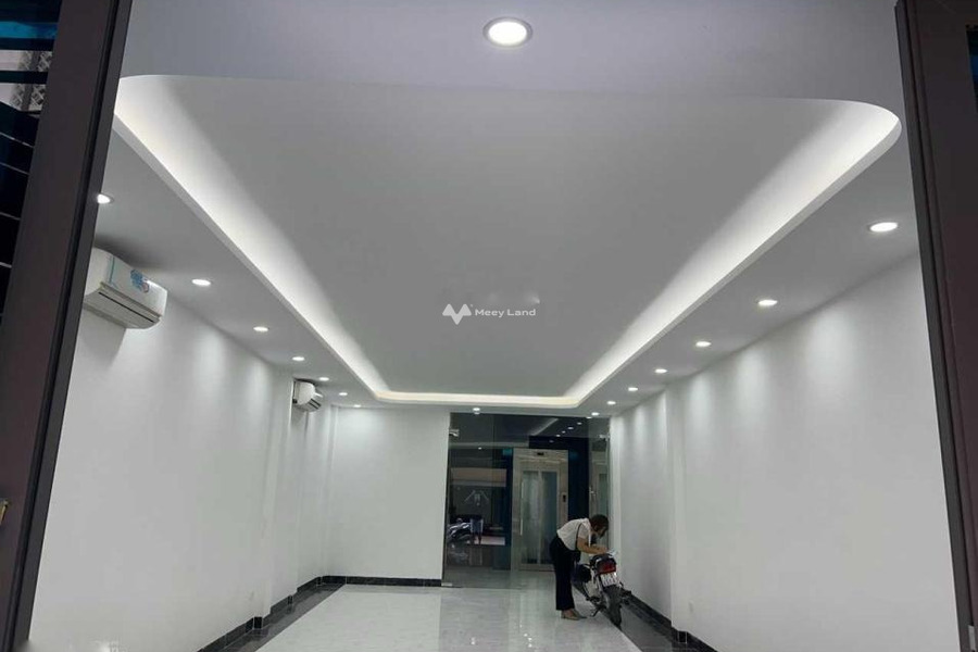 Với diện tích rộng 80m2, cho thuê nhà ở vị trí mặt tiền nằm trên Nam Trung Yên, Cầu Giấy vị trí siêu đẹp-01