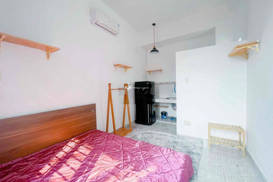 Cho thuê căn hộ vị trí đẹp Văn Chung, Tân Bình thuê ngay với giá cực êm chỉ 3.8 triệu/tháng, căn hộ có tất cả 1 phòng ngủ, 1 WC giao thông thuận lợi-01