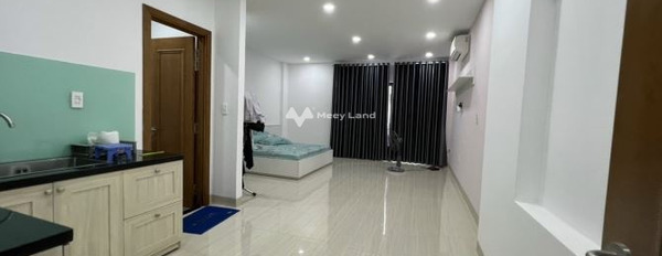 DT 100m2, bán biệt thự tọa lạc ngay ở Nha Trang, Khánh Hòa, hướng Tây Nam, trong nhà này gồm 6 phòng ngủ, với chiều ngang lộ 17 m vị trí tốt-03