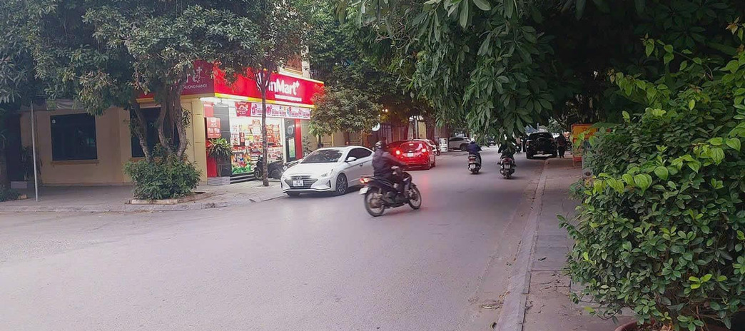 Cần bán nhà riêng huyện Như Xuân tỉnh Thanh Hóa, giá 2 tỷ
