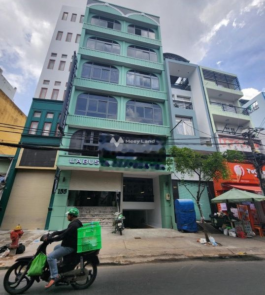 Cho thuê nhà vị trí ngay ở Nguyễn Công Trứ, Nguyễn Thái Bình, giá thuê siêu khủng 100 triệu/tháng với tổng diện tích 100m2, nhà có tất cả 8 PN-01