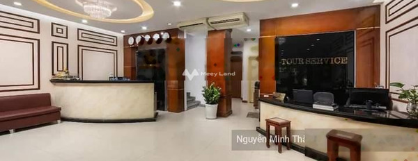 Bán nhà trong Hàng Mã, Hà Nội. Diện tích 150m2-02