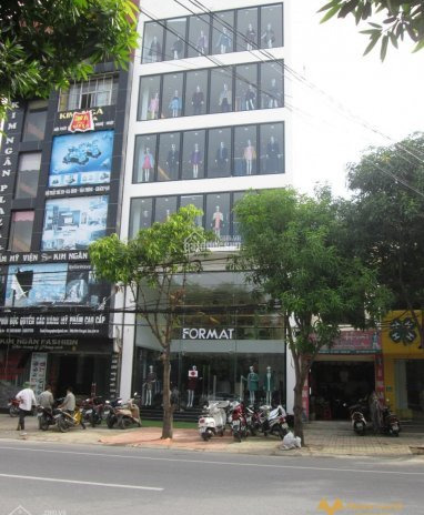 Tòa nhà mặt phố Phó Đức Chính, quận Ba Đình, view hồ, lô góc, diện tích 89m2, mặt tiền 6,3m, giá 63 tỷ