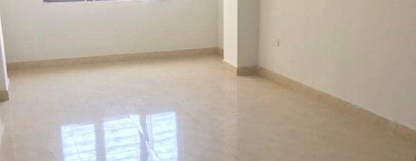 Bán nhà ngõ 460 Khương Đình, xây hơn 1 năm, sổ đỏ 35m2, 5 tầng, 20 ô tô tránh giá 5,1 tỷ-03