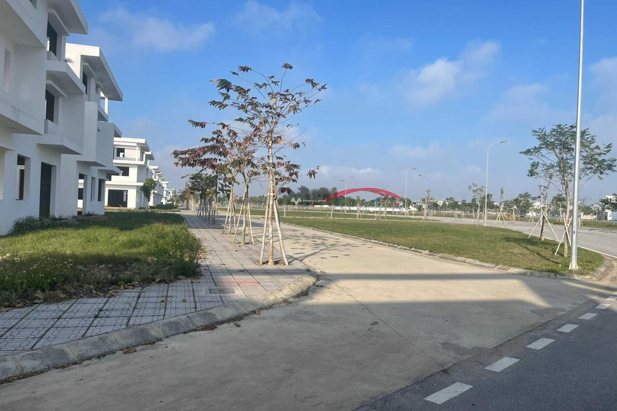 Nằm tại Sầm Sơn, Thanh Hóa bán đất 6.58 tỷ, hướng Đông - Nam có diện tích tổng 350m2-01