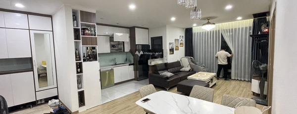 Cho thuê căn hộ vị trí trung tâm Duy Tân, Hà Nội, thuê ngay với giá cạnh tranh từ 17 triệu/tháng có diện tích khoảng 97m2-02