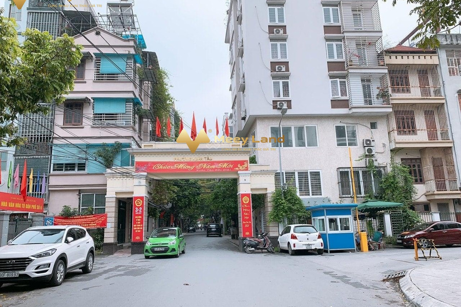 Bán nhà giá 9 tỷ, diện tích 39m2 tại Tây Hồ, Hà Nội-01