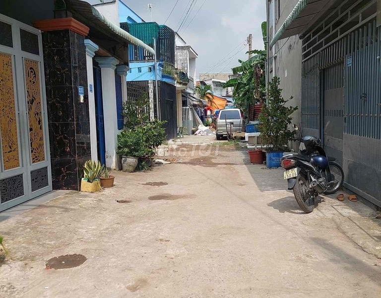 Nhà 4 phòng ngủ, cho thuê nhà, thuê ngay với giá êm chỉ 8 triệu/tháng diện tích là 117m2 vị trí đẹp gần Nguyễn Tri Phương, Bình Dương-01