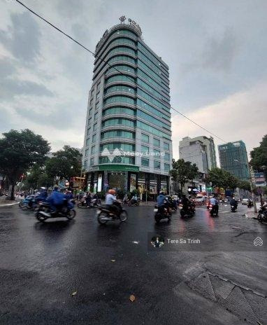 Bán nhà ở có diện tích chính 170m2 giá bán êm 39.8 tỷ mặt tiền tọa lạc trên Phan Đăng Lưu, Phường 1