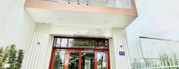 Bán nhà ở diện tích rộng 115m2 giá bán đặc biệt 5.9 tỷ vị trí đẹp nằm tại Bình Khánh, An Giang-02