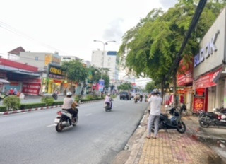 Cực sốc cho thuê cửa hàng có diện tích thực 75m2 mặt tiền nằm ở Phú Lợi, Thủ Dầu Một thuê ngay với giá hiện tại 28 triệu/tháng-02
