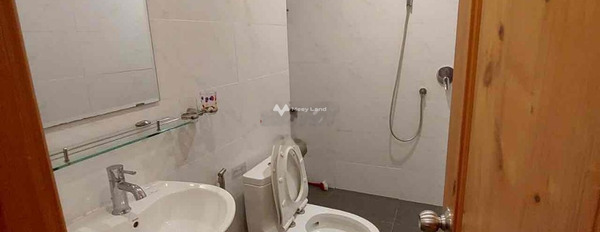 Hướng Đông Nam, cho thuê chung cư mặt tiền nằm ngay ở Trần Phú, Xương Huân, trong căn này gồm 2 phòng ngủ, 2 WC giá rẻ bất ngờ-02