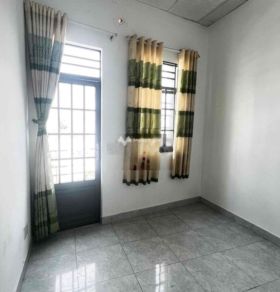Có diện tích quy ước 32m2, cho thuê nhà ở vị trí thuận lợi tọa lạc ngay tại Nhà Bè, Hồ Chí Minh, trong nhà có tất cả 4 PN, 3 WC còn chần chờ gì nữa-01