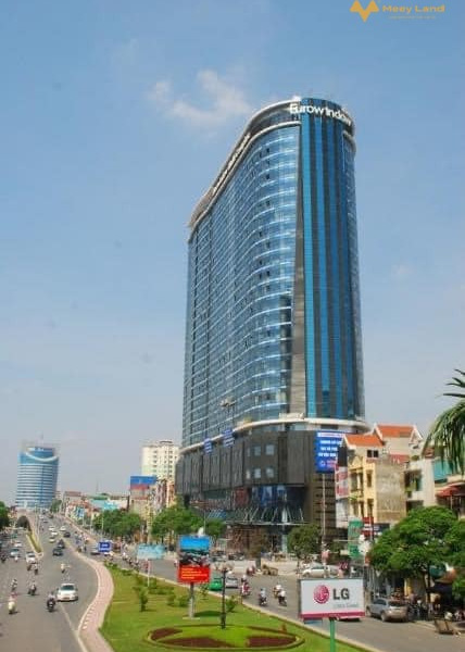 Mặt phố Trần Duy Hưng 157m2, mặt tiền10m, giá 90 tỷ, thang máy-01