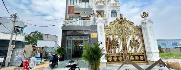 Nhà 4 PN bán nhà bán ngay với giá tốt bất ngờ chỉ 8.9 tỷ diện tích chuẩn 112.5m2 vị trí đẹp nằm trên Huỳnh Tấn Phát, Nhà Bè-03