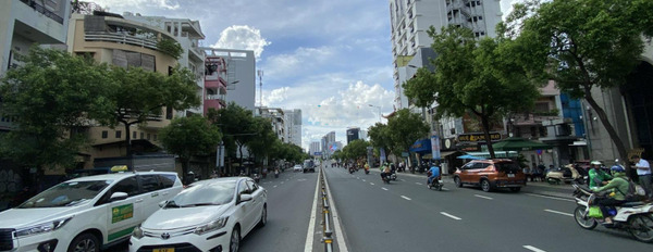 Nằm tại Quận 3, Hồ Chí Minh, cho thuê nhà, giá thuê hiện tại 170 triệu/tháng diện tích là 110m2 vị trí trung tâm-03