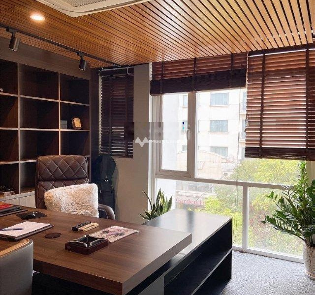 Nhà 4 phòng ngủ bán nhà ở có diện tích chung là 113m2 bán ngay với giá khởi điểm từ 90 tỷ vị trí đặt ở Phan Chu Trinh, Hà Nội-01