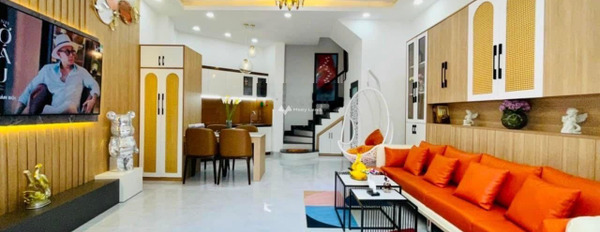 Nhà có 3 phòng ngủ bán nhà bán ngay với giá hữu nghị từ 3.35 tỷ có diện tích chung là 50m2 vị trí thích hợp Thủ Đức, Hồ Chí Minh-02