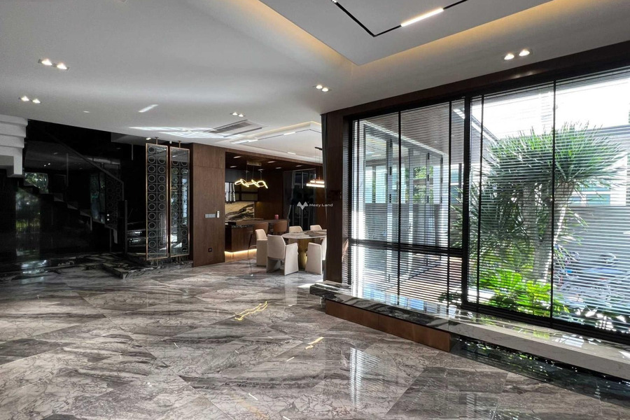 Tọa lạc ngay Tân Phú, Hồ Chí Minh, bán biệt thự, bán ngay với giá cực mềm chỉ 76 tỷ có diện tích thực là 240m2 khu vực dân cư-01