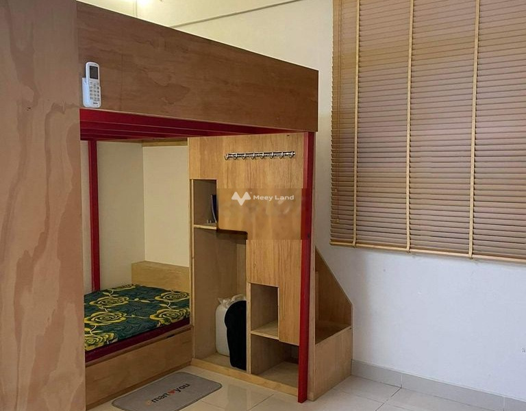 Cho thuê chung cư vị trí đẹp tọa lạc ngay trên Thủ Đức, Hồ Chí Minh, trong căn hộ gồm 1 PN, 1 WC khu vực dân cư-01