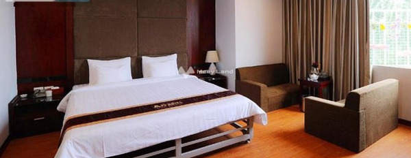 Cần bán khách sạn diện tích 265m2 vị trí đặt vị trí nằm trên Thanh Xuân, Hà Nội-02